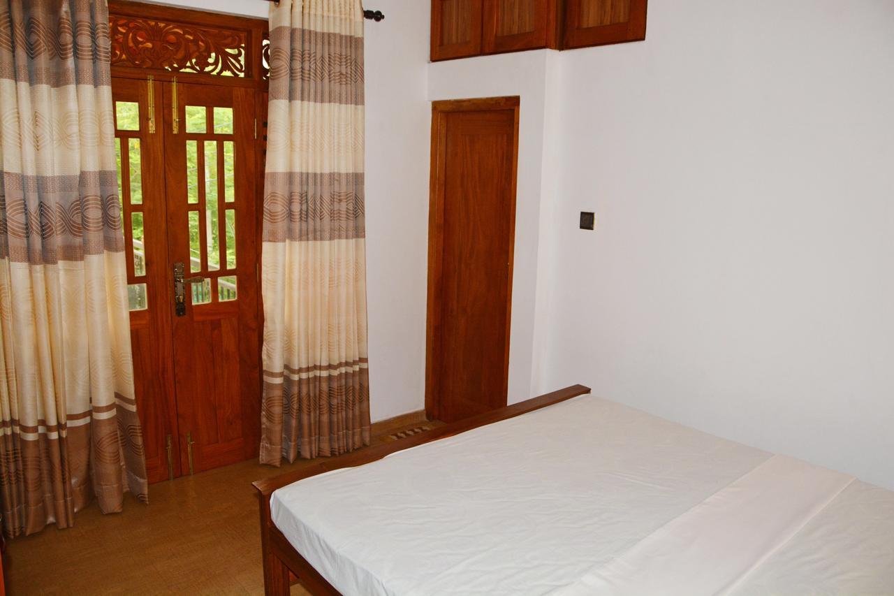 Villa Chaya Hikkaduwa Exterior foto